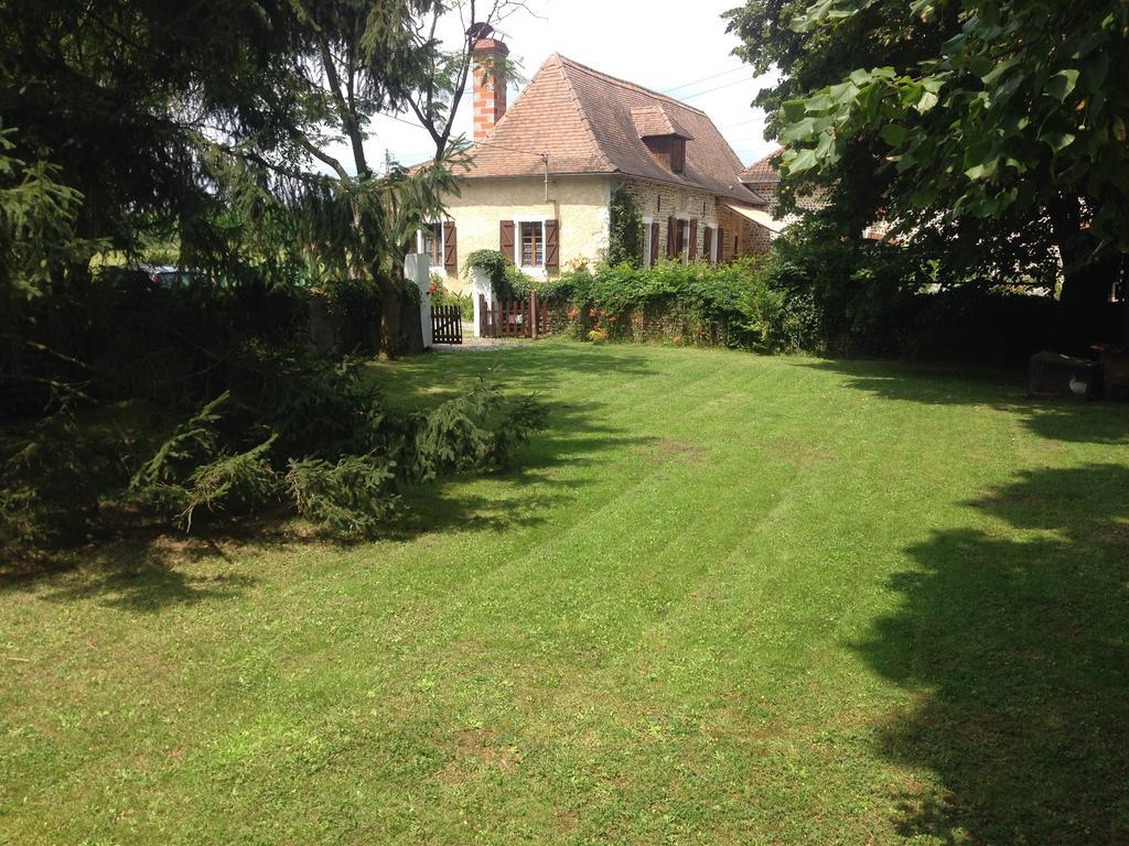 Arret Et Aller Bed & Breakfast Argagnon Dış mekan fotoğraf